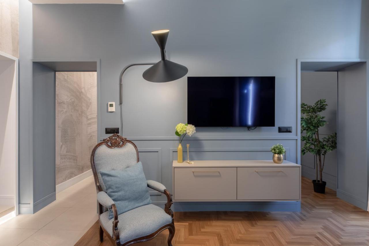 Iflat Luxe Experience Rom